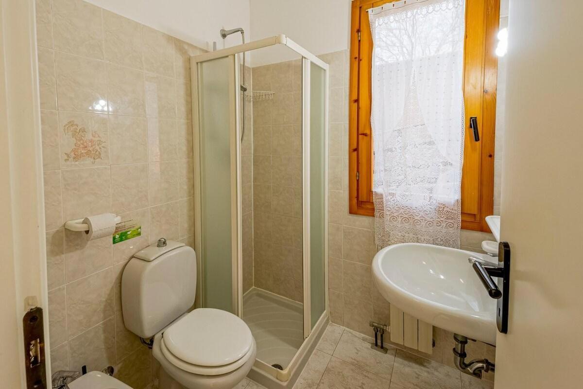 فندق Villino Garden & Pool Marina dʼMarina dʼAndora المظهر الخارجي الصورة